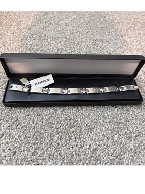 NWT‎ Kohls 14k Stainless Steel Silver Gold Link Bracelet Clasp Closure 8" New